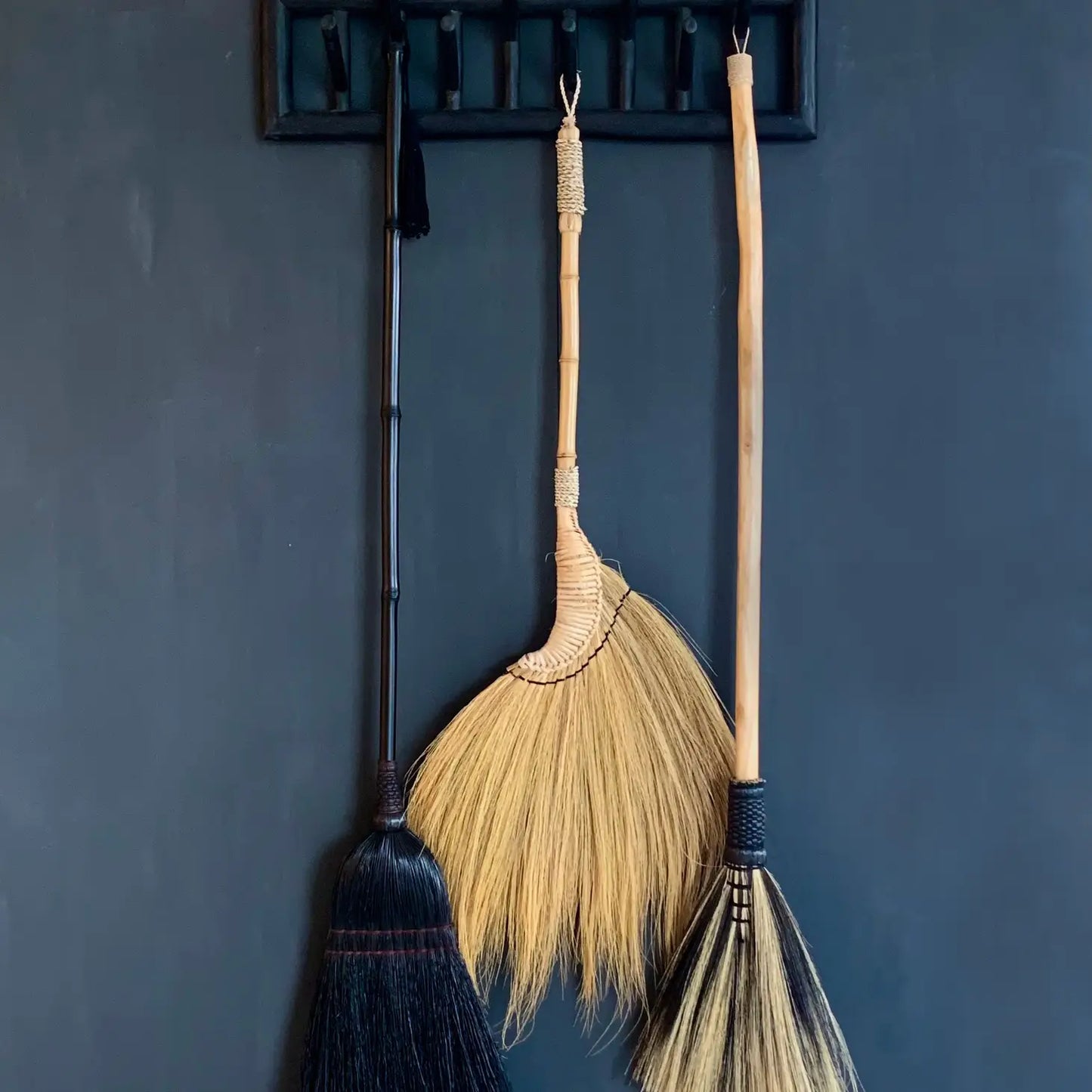 The Rayung Broom - Natural